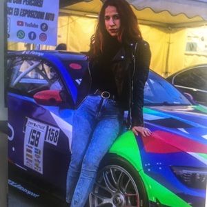 Meet your Posher, Meredith